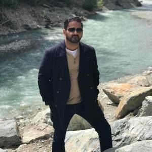 Meet your Posher, Sadiq